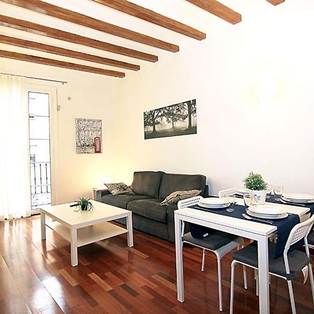 Muntanya - Apartments In Sagrada Familia Barcelona Bagian luar foto